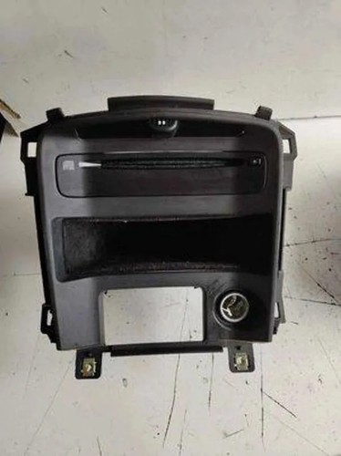 Nissan primera hatchback - nissan,